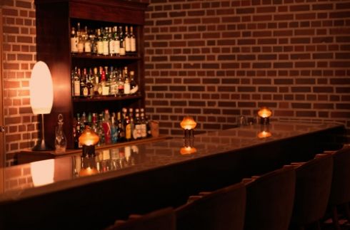 Main Bar Hinoki