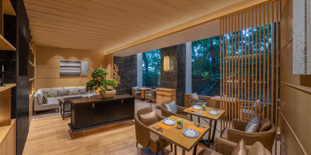 AK_TYOAK_Executive_Lounge-1024x512