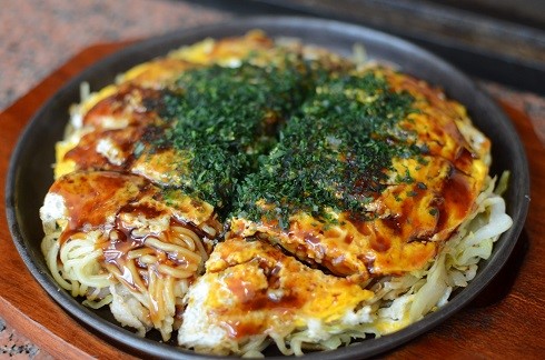 Kakkun Hiroshima Style Okonomiyaki