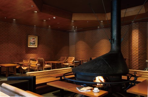 Lounge SAKURA for guests only in the main building