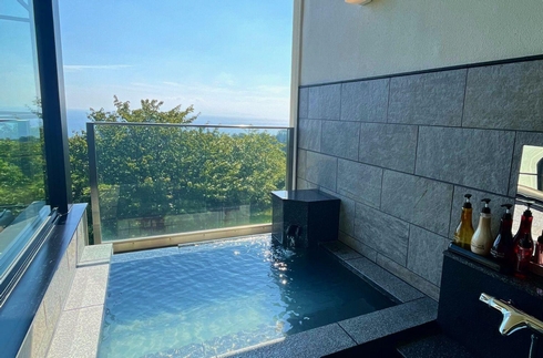 [Members only] Plan with private bath (TSUKI) (breakfast)