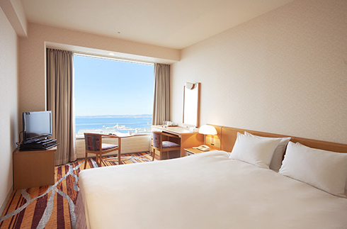 Double Bed Room (15th – 16th floors)