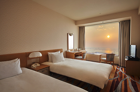 Twin Room (15th – 16th floors)