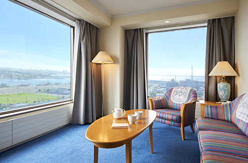 Suite Room (10th – 14th floors)