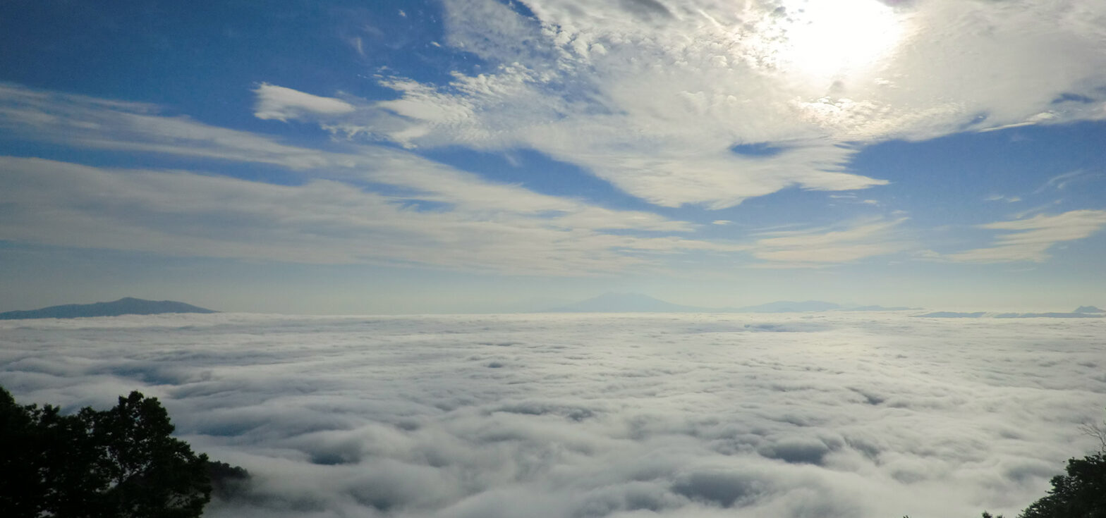 Tsubetsu Pass sea of ​​clouds