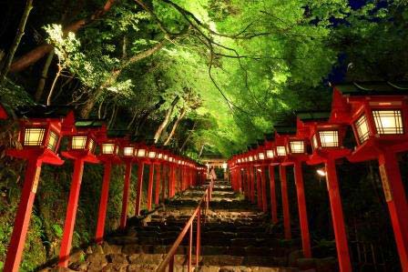 貴船神社