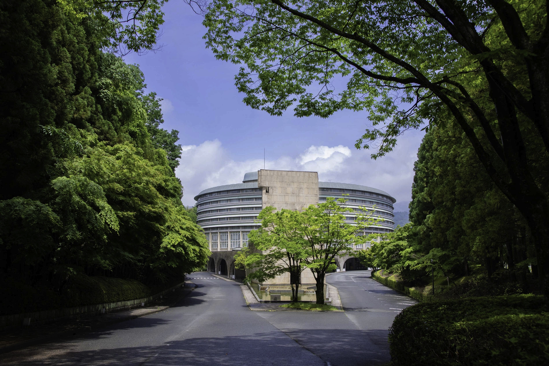 The Prince Kyoto Takaragaike, Autograph Collection