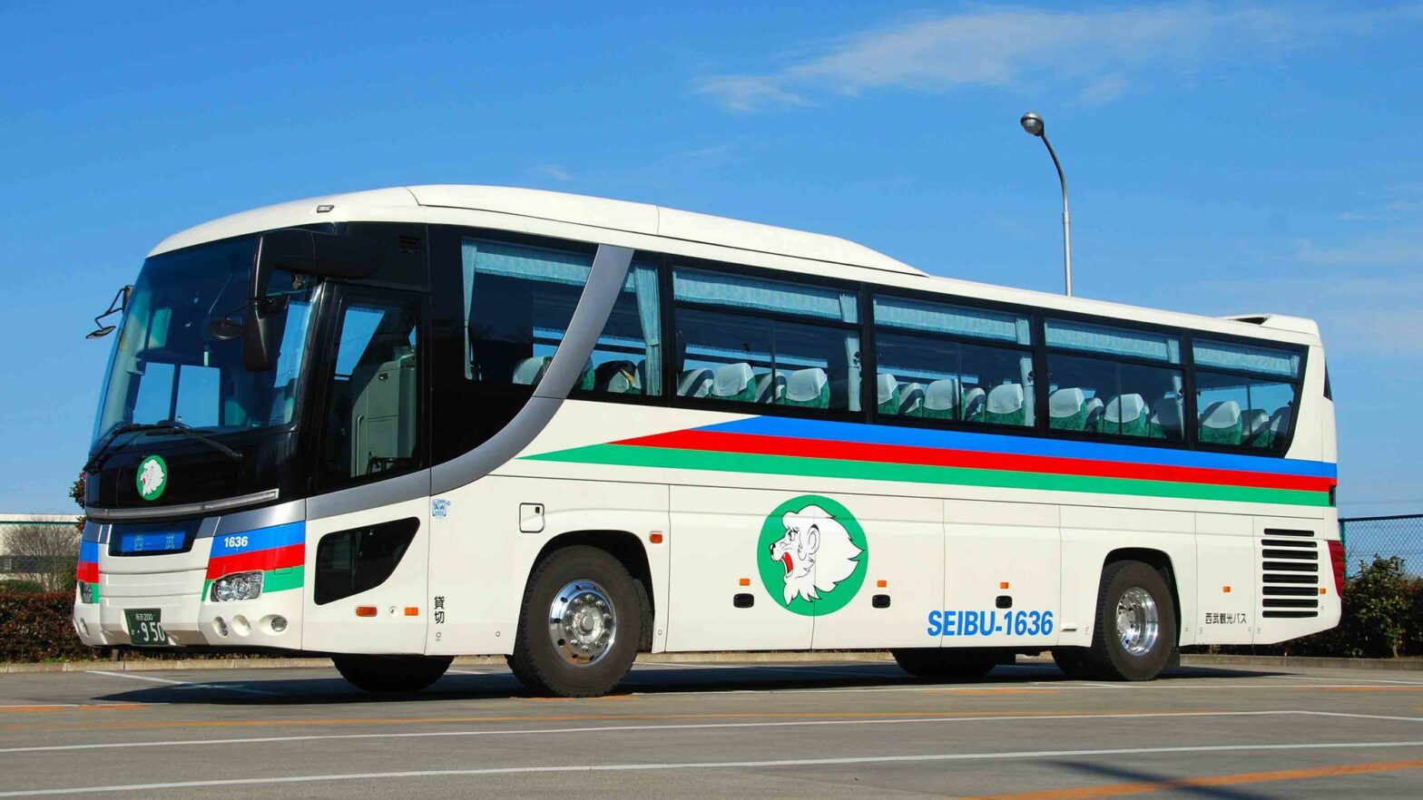 Free Shuttle Bus Service for Hotel Guests (Reservation Required)