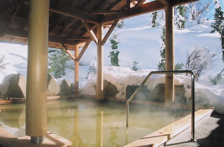 Naeba Onsen Yuki Sasano Yu