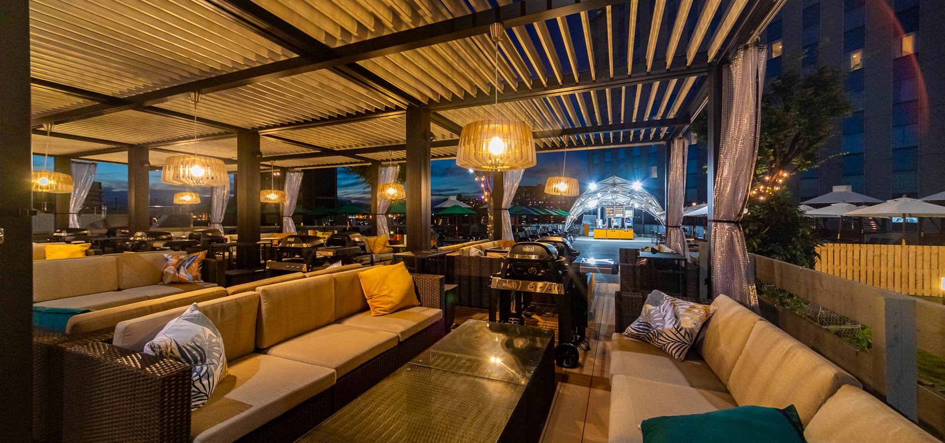 THE ROOF TOP BBQ SUNNY SQUARE OSAKA BAY Restaurant Grand Prince Hotel Osaka Bay