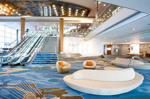 琵琶湖大津王子大飯店新裝修News vol.6 ～形象了琵琶湖吹起的柔風，水，還有被人的熱情和熱鬧包圍的空間的大廳～
