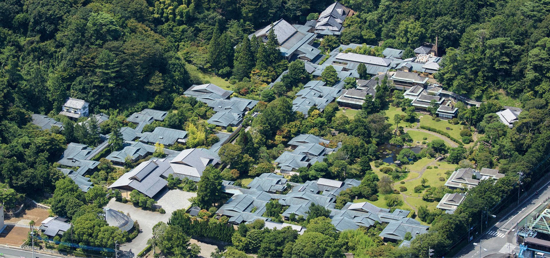 三養荘(旅館)