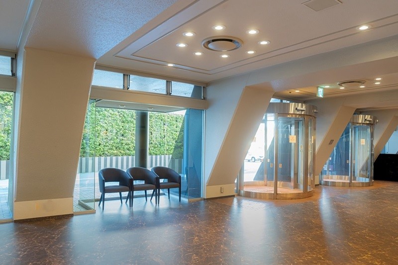 East Tower 1st Floor Lobby