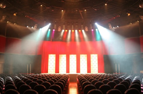 Special Stage Show & Stay Package