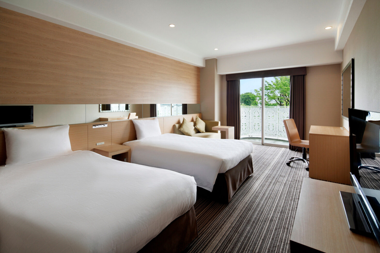 Superior Natural Twin Room