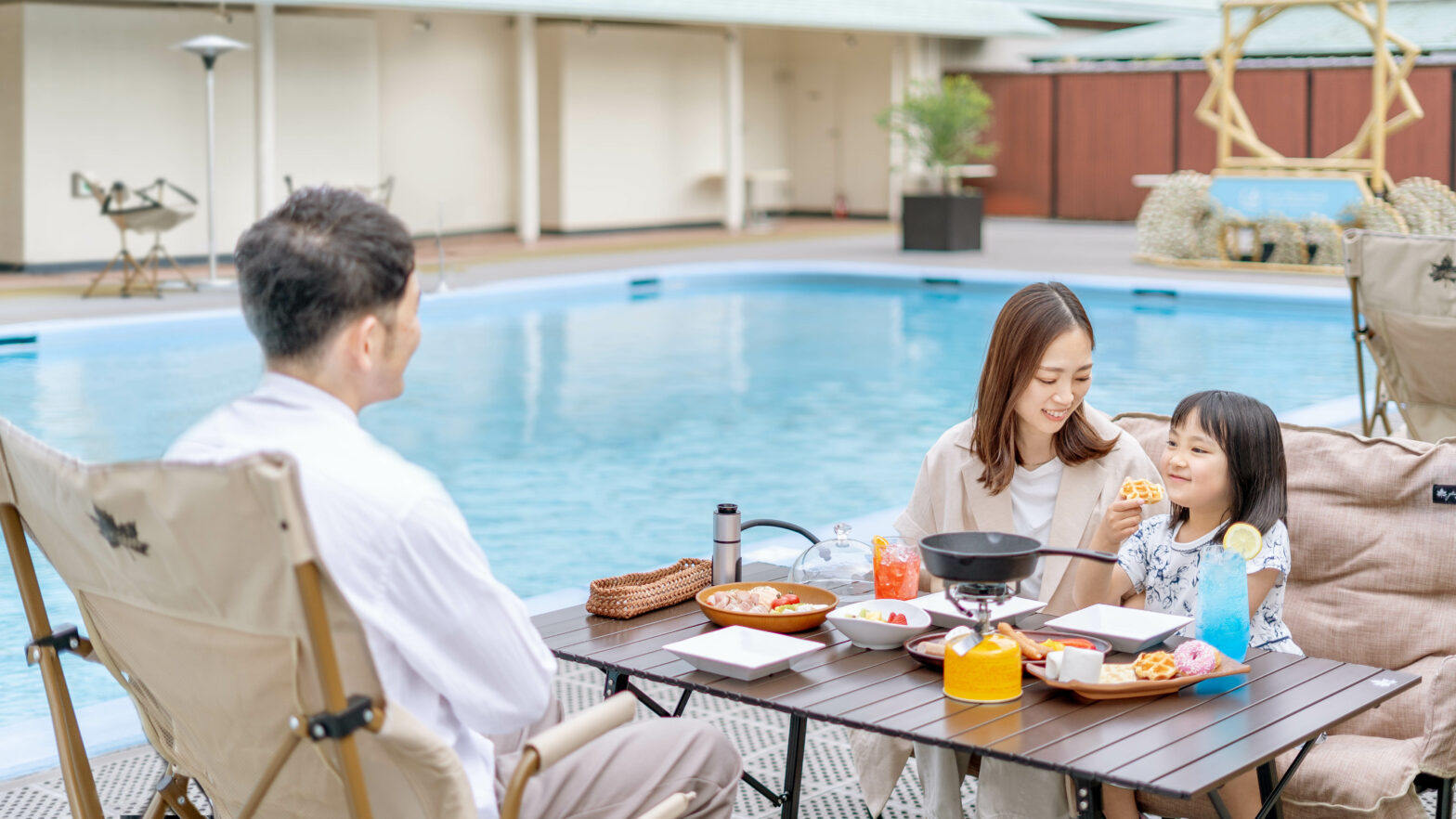 Rooftop Lounge YURAGI