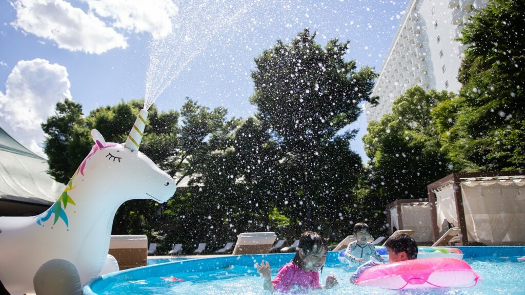 children playing in the pool 