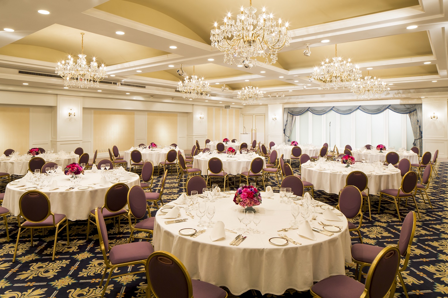 Medium Size Banquet Halls