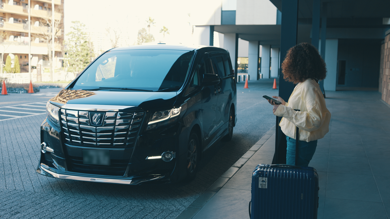 Private Taxi to Haneda or Narita,Tokyo Disney Resort®…