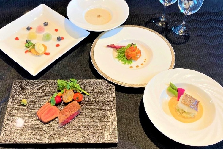 Main Dining Room Kobushi