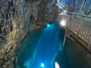 Ryusendo Caves