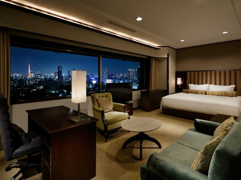 Junior-Suite-Deluxe-King-240822-1568x1176-1-1024x768