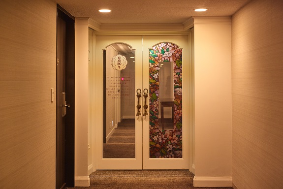 entrance to Showa Suite