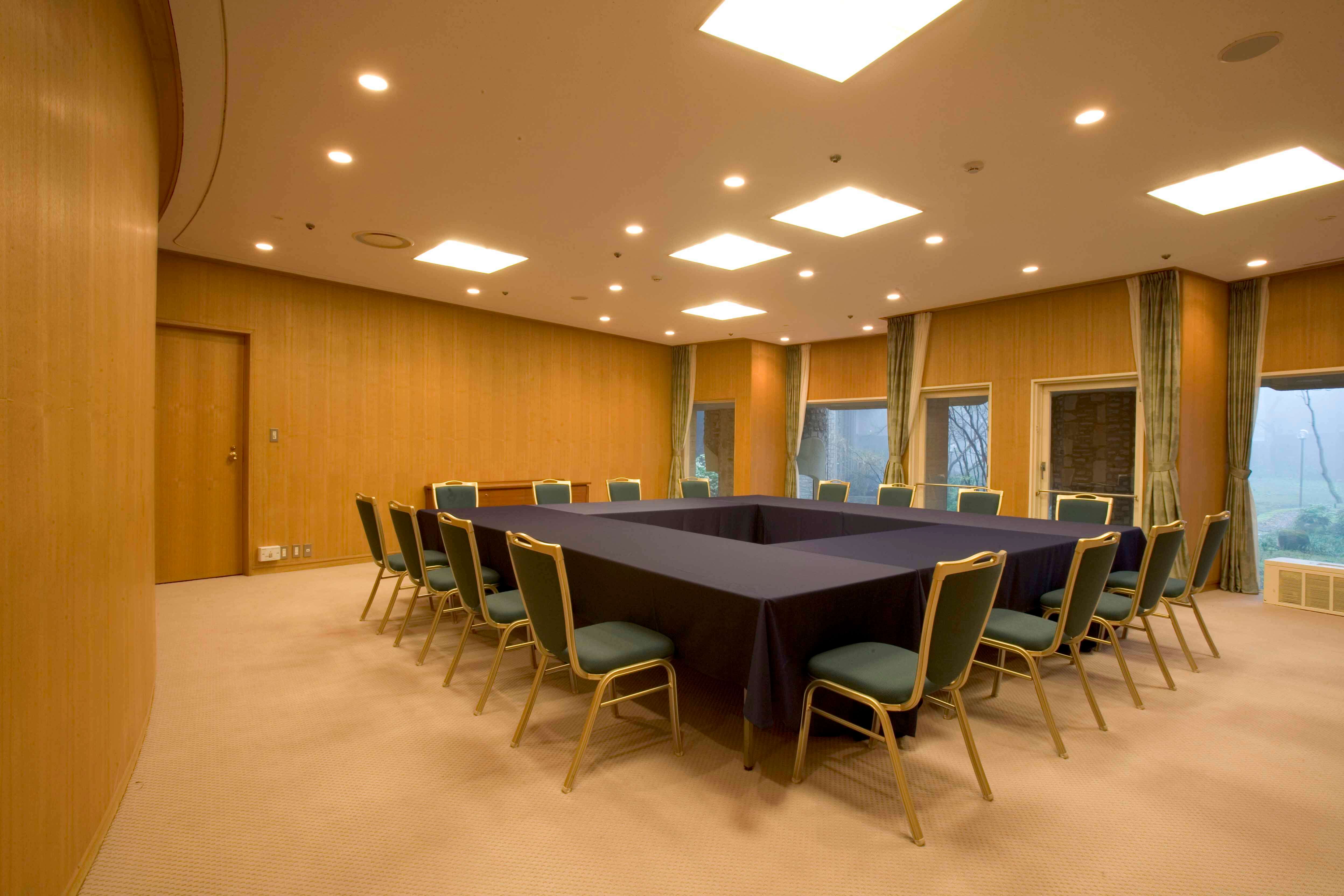 [Main Building] Banquet Rooms “OTOME”, “KIRI”, “AZUSA”, “KATSURA”, “AOI”