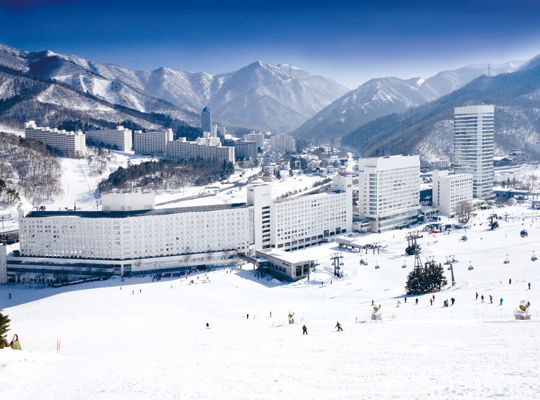 苗場山滑雪度假中心03